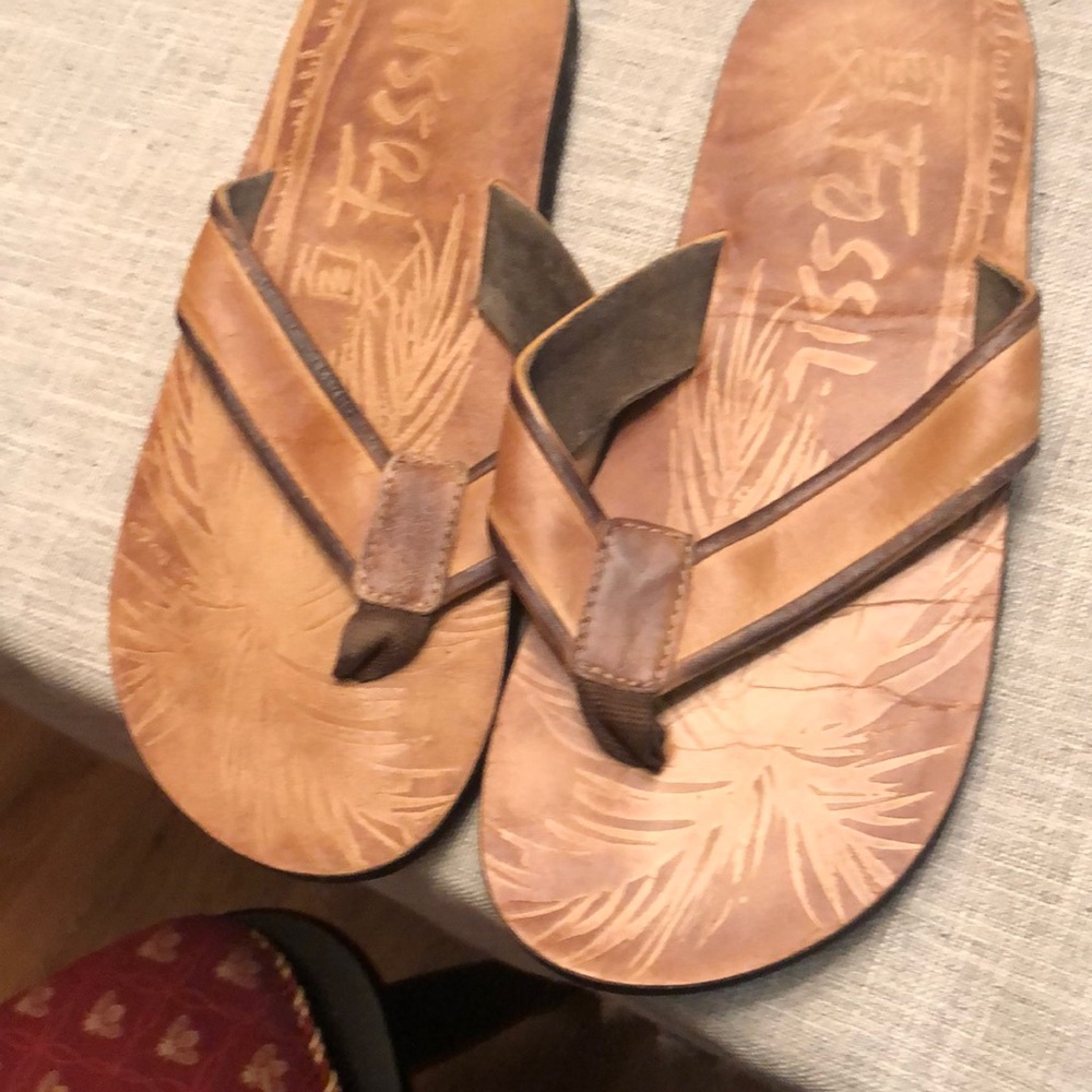 Fossil sandals